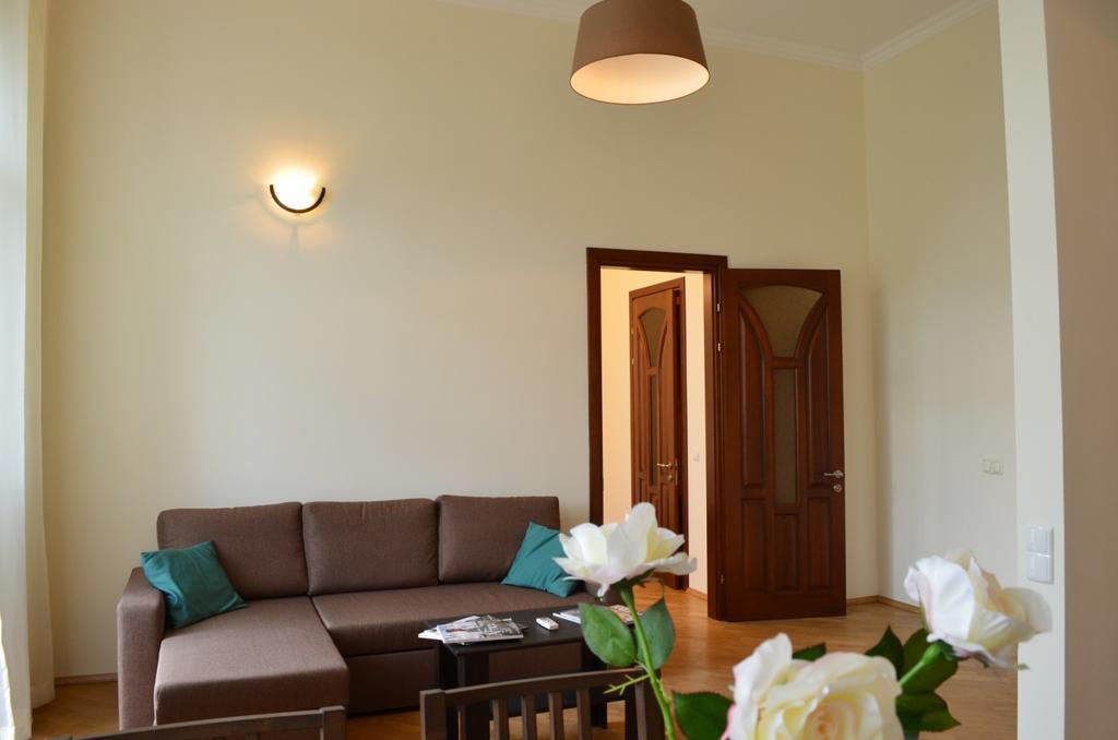 Rentday Apartments - Kiev Exterior photo